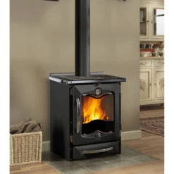 Cucinotta 9,1 KW - Cuisinière à Bois La NORDICA EXTRAFLAME