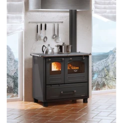 Family 4.5 - 7.5 KW - Cuisinière à Bois LA NORDICA EXTRAFLAME