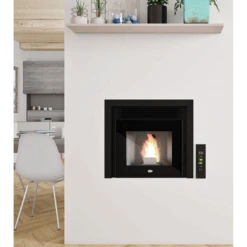Magasin De Cheminées 26 LEONARDO 11 Kw - Insert à Granulés EVA CALOR