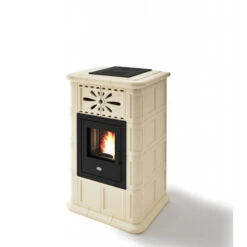 MARIA 13,5 Kw - Poêle à Granulés En Faïence EVA CALOR 2 MARIA 13,5 Kw - Poêle à Granulés En Faïence EVA CALOR -Magasin De Cheminées poele granules eva calor maria 13 2