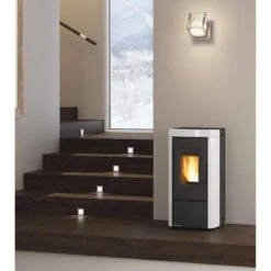Moira Evo 7 Kw étanche - Poêle à Granulés LA NORDICA EXTRAFLAME