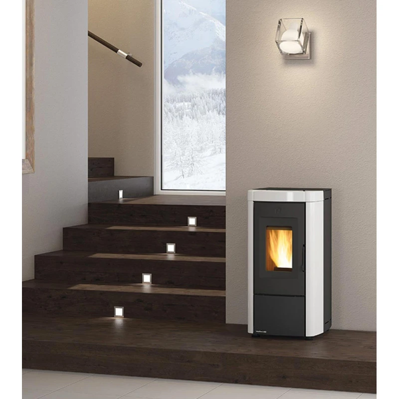 Moira Evo 7 kw étanche - Poêle à granulés LA NORDICA EXTRAFLAME Moira Evo 7 Kw étanche - Poêle à Granulés LA NORDICA EXTRAFLAME -Magasin De Cheminées poele granules extraflame moira